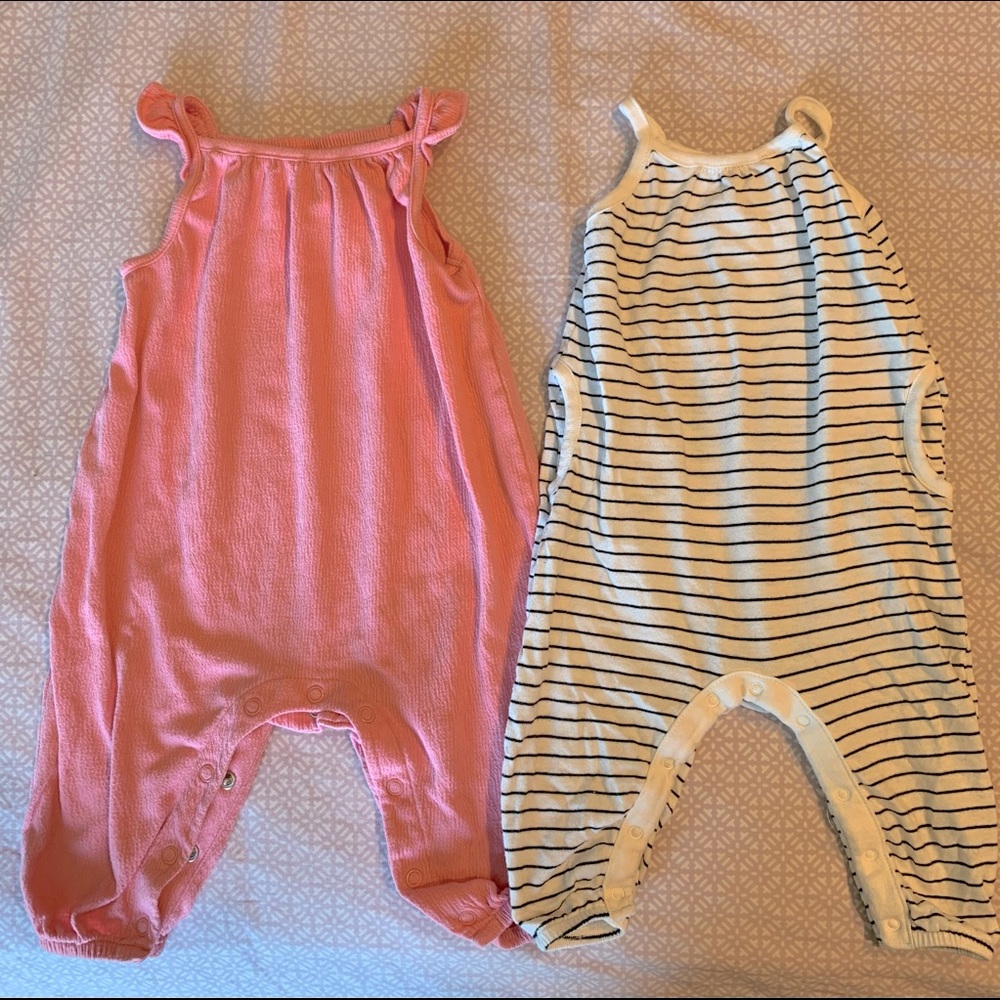 2 infant jumpsuits